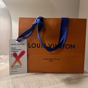 Authentic Louis Vuitton Shopping bag